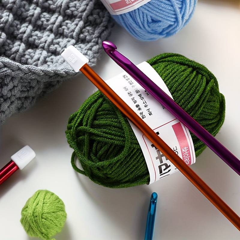 Tunisian Crochet Hook - choice of sizes