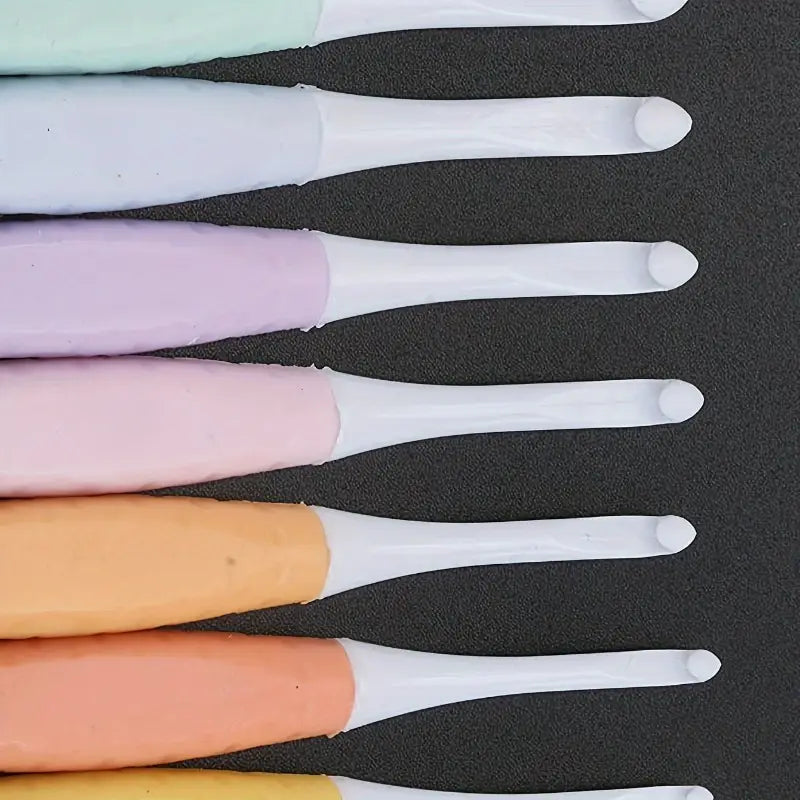 Ergonomic Crochet Hooks – Soft Grip Handles for Arthritis