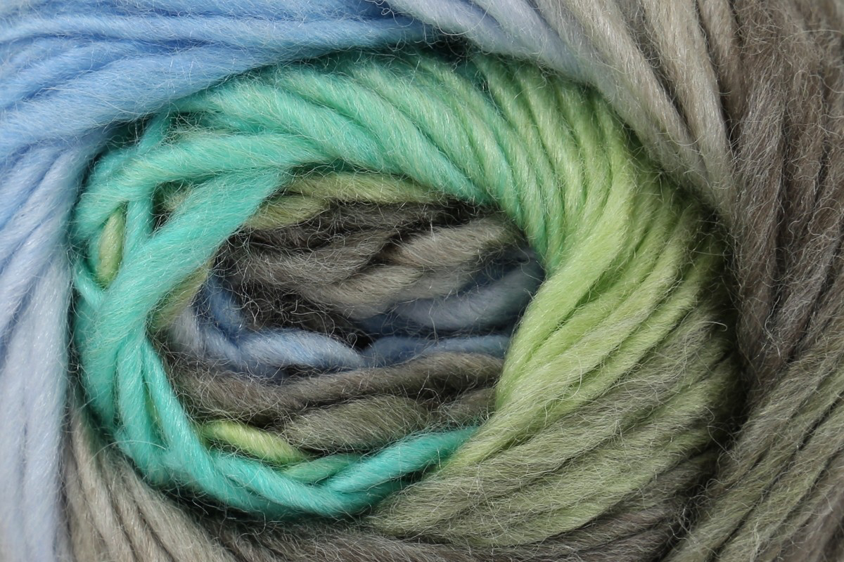 Chunky Riot – Wool & Acrylic Blend