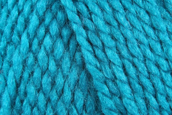 🧶 King Cole Big Value Chunky – Cosy Makes, Fast Results -100g