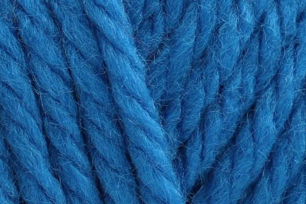 🧶 King Cole Big Value Super Chunky – Go Big, Stitch Fast 🧶