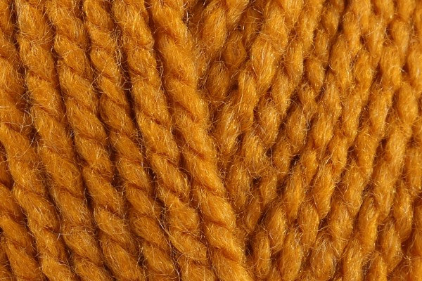 🧶 King Cole Big Value Chunky – Cosy Makes, Fast Results -100g